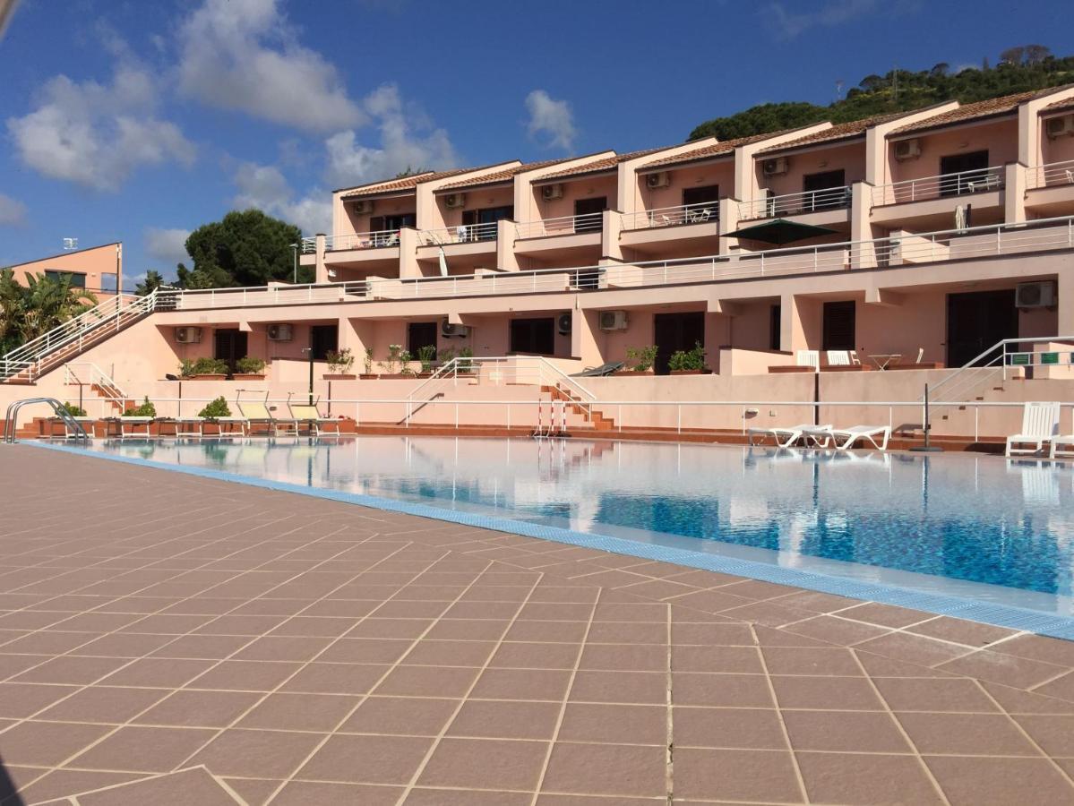 La Dimora Delle Begonie Cefalù Exterior foto
