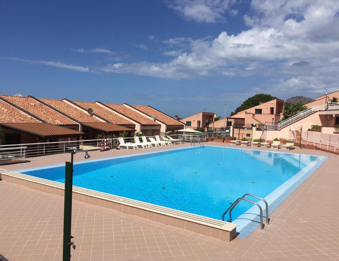 La Dimora Delle Begonie Cefalù Exterior foto